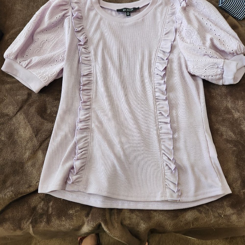 Summer Blouse Style Pullover.